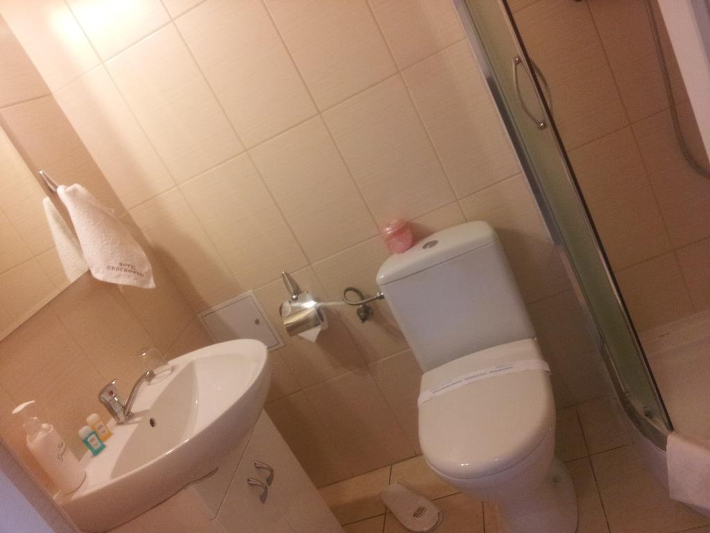 Hotel Grochowski Łuków Εξωτερικό φωτογραφία